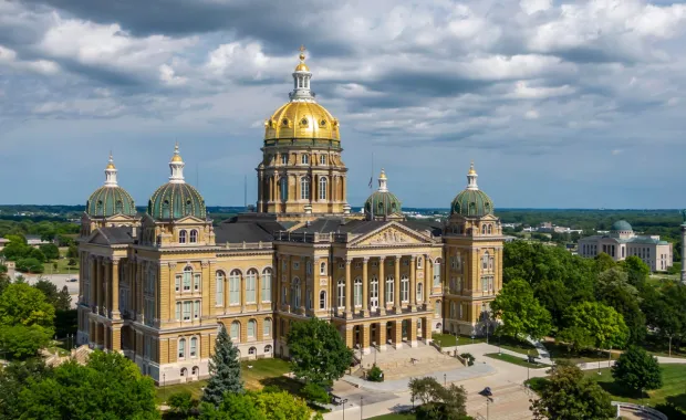 Iowa state capitol building | Des Moines