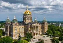 Iowa state capitol buidling | Des Moines